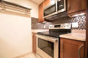1933 Commonwealth Ave, Boston, MA 02135 - Photo 2