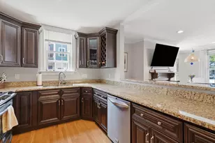 144 O St, Boston, MA 02127 - Photo 4