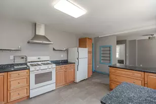 147 Smith St, North Attleboro, MA 02760 - Photo 6