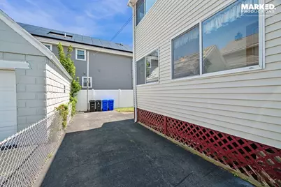 354 Lynn St, Malden, MA 02148 - Photo 34