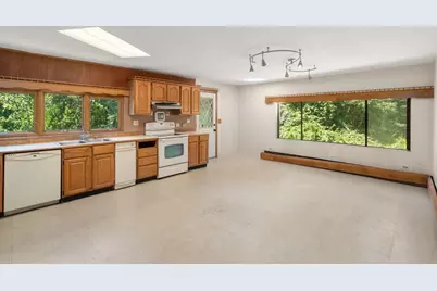 55 Chestnut St, North Reading, MA 01864 - Photo 10