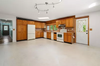 55 Chestnut St, North Reading, MA 01864 - Photo 12