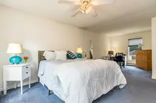 8 Hampden Rd, Falmouth, MA 02536 - Photo 18