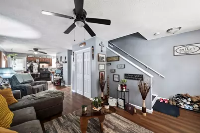 41-43 Lansing Pl, Springfield, MA 01108 - Photo 6