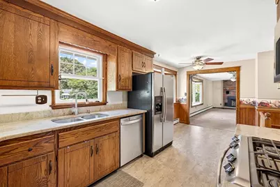 17 Capt Peter Simpson Road, Millbury, MA 01527 - Photo 12