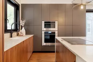 40 Stedman St, Brookline, MA 02446 - Photo 14
