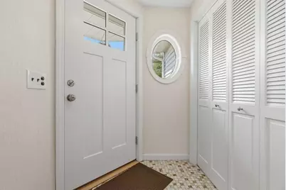 4 Abbott Rd, Waltham, MA 02452 - Photo 20