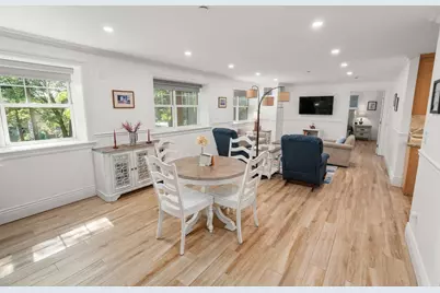12 Russell Rd #103, Wellesley, MA 02482 - Photo 6