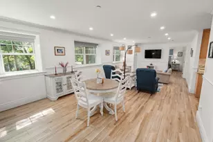 12 Russell Rd, Wellesley, MA 02482 - Photo 6
