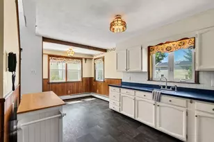 554 Hildreth St, Dracut, MA 01826 - Photo 6