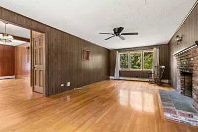 554 Hildreth St, Dracut, MA 01826 - Photo 8