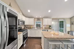 13 Church, Berkley, MA 02779 - Photo 4