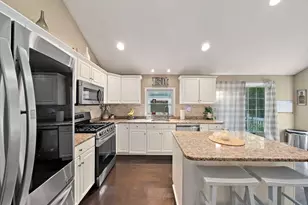 13 Church, Berkley, MA 02779 - Photo 4