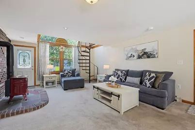 407 Ralph Talbot St, Weymouth, MA 02190 - Photo 2