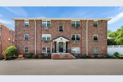 12 Colonial Village Dr #8, Arlington, MA 02474 - Photo 1