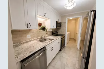 1205 Grafton Street #B-23, Worcester, MA 01604 - Photo 6