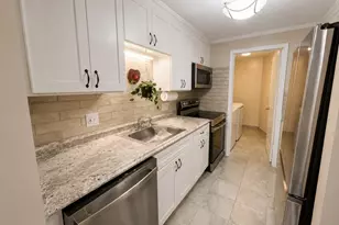 1205 Grafton St, Worcester, MA 01604 - Photo 6