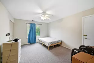 161 Nassau Dr, Springfield, MA 01129 - Photo 2