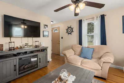 195 Cady St, Ludlow, MA 01056 - Photo 24