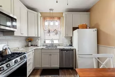 52 Eastern Ave, Lynn, MA 01902 - Photo 16