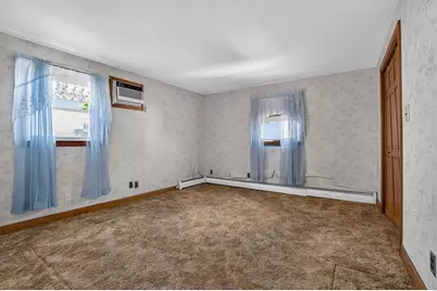 7 Franklin Ave, Revere, MA 02151 - Photo 10