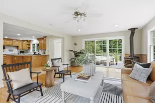 106 Concord Rd, Bedford, MA 01730 - Photo 2