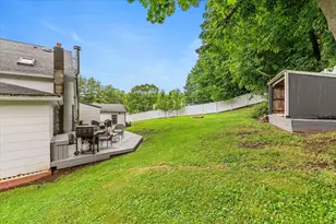 130 Summer St, North Brookfield, MA 01535 - Photo 8