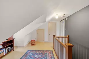 144 Hanks St, Lowell, MA 01852 - Photo 30