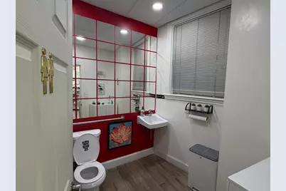 3 Kendall, Brookline, MA 02445 - Photo 6