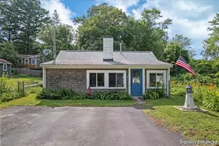 15 Charles St, Lakeville, MA 02347 - Photo 24