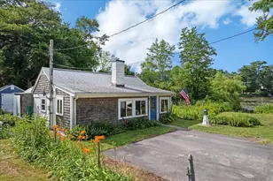 15 Charles St, Lakeville, MA 02347 - Photo 26