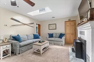 15 Charles St, Lakeville, MA 02347 - Photo 4