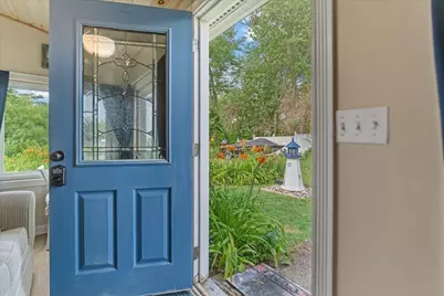 15 Charles St, Lakeville, MA 02347 - Photo 2