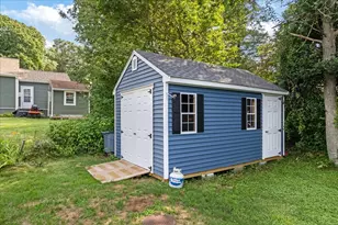 15 Charles St, Lakeville, MA 02347 - Photo 18