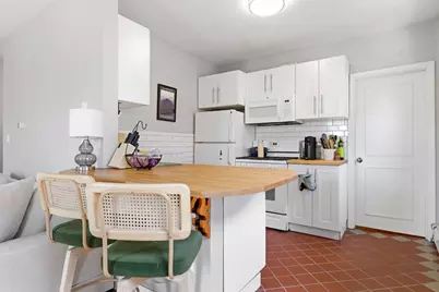 105 W Fourth St #4A, Boston, MA 02127 - Photo 6