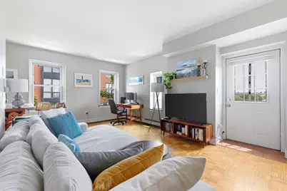 105 W Fourth St #4A, Boston, MA 02127 - Photo 1
