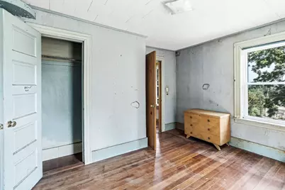 8 Underwood Ave, Easthampton, MA 01027 - Photo 20
