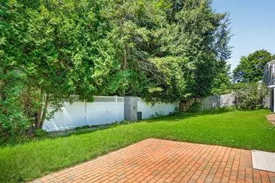 2 Carlisle Rd #2, Bedford, MA 01730 - Photo 26