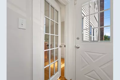2 Carlisle Rd #2, Bedford, MA 01730 - Photo 8