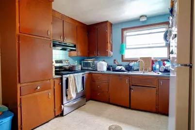 79 Pratt Ave, Lowell, MA 01851 - Photo 18