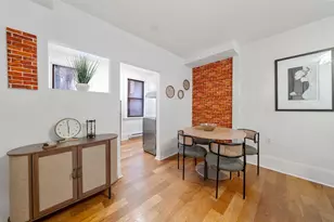 102 Revere St, Boston, MA 02114 - Photo 6