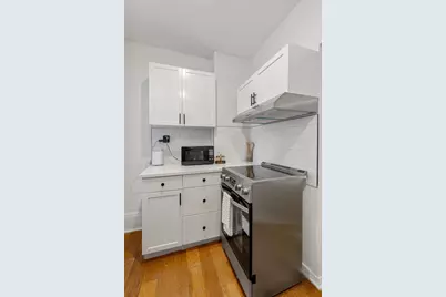 102 Revere St #1A, Boston, MA 02114 - Photo 14