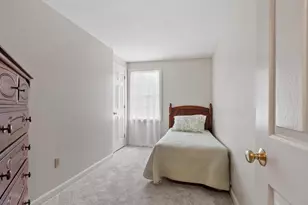 30 Twin Diamond Dr, Bridgewater, MA 02324 - Photo 26