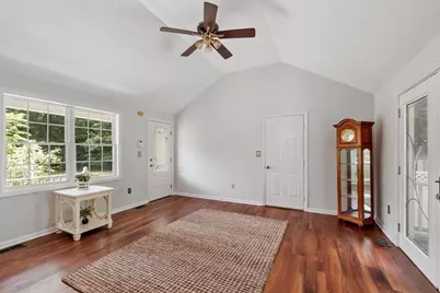 30 Twin Diamond Dr, Bridgewater, MA 02324 - Photo 8