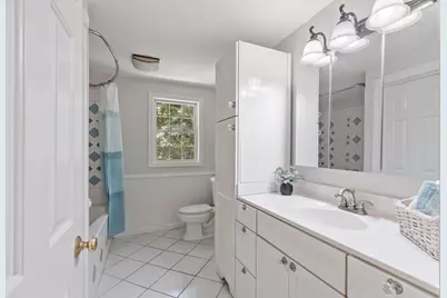 30 Twin Diamond Dr, Bridgewater, MA 02324 - Photo 24