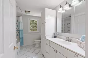 30 Twin Diamond Dr, Bridgewater, MA 02324 - Photo 24