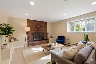 15 Oak Rd, Waltham, MA 02451 - Photo 16