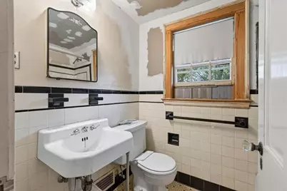 25 Leland Rd, Brookline, MA 02467 - Photo 14