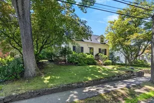 25 Leland Rd, Brookline, MA 02467 - Photo 2