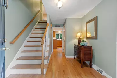 101 Bruin Hill Rd, North Andover, MA 01845 - Photo 2